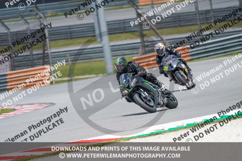 Sepang;event digital images;motorbikes;no limits;peter wileman photography;trackday;trackday digital images